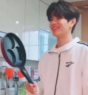 Sticker from Сынмо от @ashka_minho