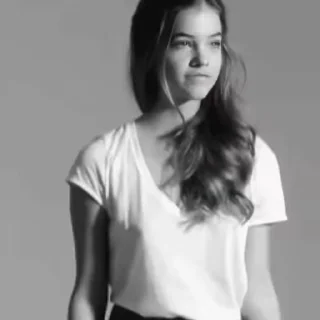 🔥 emoji [BARBARA PALVIN] Барбара Палвин //By @Forstickersz ➡️ @StickifyR Telegram sticker 2 of 41