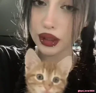 😍 emoji вуман 💋 @sencli Telegram sticker 20 of 100