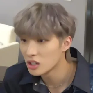 🎻 emoji ✦ ָ ֙⋆ mingi by @paradoxstickers Telegram sticker 24 of 25