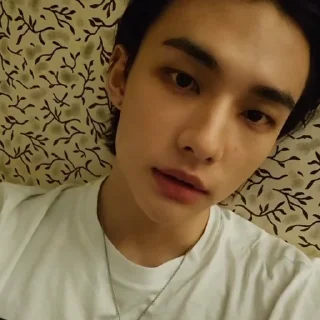 Sticker from hyunjinᅠᅠ? ᅠᅠ@ST01W