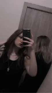 Sticker from Loveeee