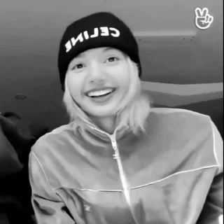 Sticker from 'Lalisa'@wannabearoc