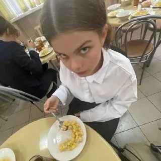 🌟 emoji соня дура💗 Telegram sticker 15 of 100