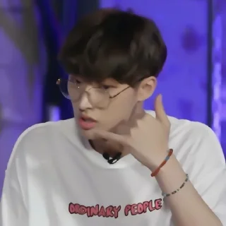 🎻 emoji ✦ ָ ֙⋆ mingi by @paradoxstickers Telegram sticker 23 of 25