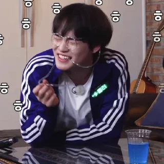 Sticker from chenle by @stikersnct
