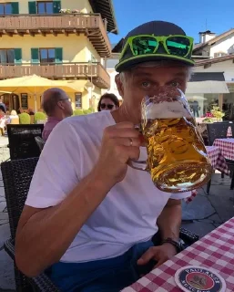 🍺 emoji Олег Тиньков by Aitov Telegram sticker 19 of 31