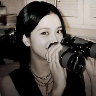 😇 emoji `Jisoo – @kertisen Telegram sticker 16 of 30
