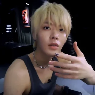 🥨 emoji ✦ yuta : @milwuni Telegram sticker 9 of 40