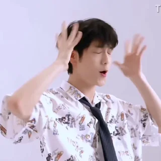 👒 emoji ...★ soobin @wrrtjj Telegram sticker 12 of 25