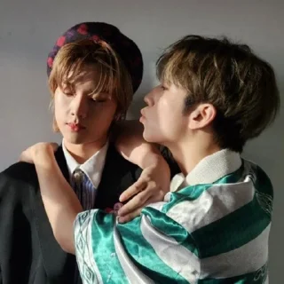 😘 emoji вика ментос Telegram sticker 12 of 52