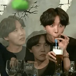 🍸 emoji BTS Memes (by✨Tory✨) Telegram sticker 19 of 100
