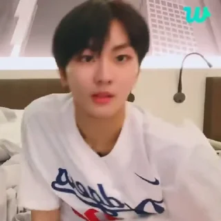 Sticker from ㅤㅤ jaywon ` @tinn1tuss