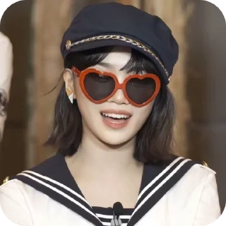 🌟 emoji Chaewon Le Sserafim - eshliqon Telegram sticker 20 of 25