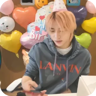 Sticker from !¡hyunjin