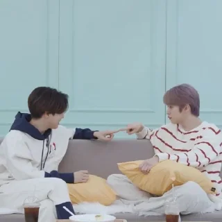 Sticker from Seungin, Hyunlix, Minsung by @