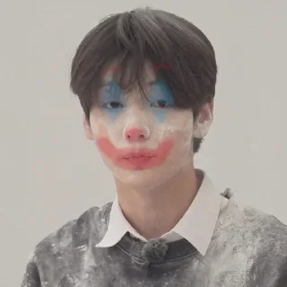 Sticker from txt муд по жизни💗