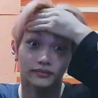 😧 emoji Skz 👑👑👑👑👑👑👑👑 Telegram sticker 17 of 81