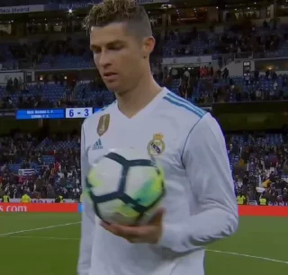 Sticker from Goat🎖️ CR7