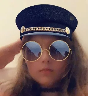 👮‍♂️ emoji волчица ауф красотка майюха Telegram sticker 20 of 33