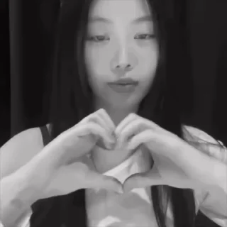 🤩 emoji @dearSoojinn b/w @onlysoojin Telegram sticker 22 of 85