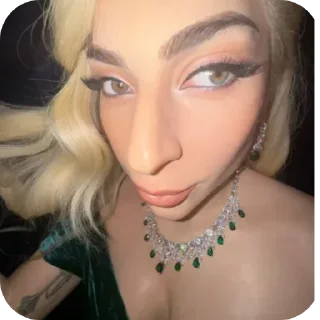 😇 emoji Sticker_with_GaGa by: @OptimisticBitch Telegram sticker 2 of 81
