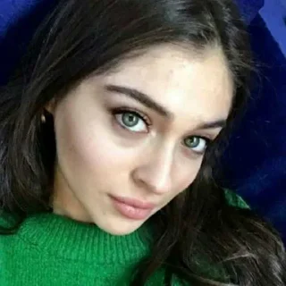 😘 emoji 𝒄𝒆𝒎𝒓𝒆 𝒃𝒚 @igraemturk @mia1cle Telegram sticker 18 of 100