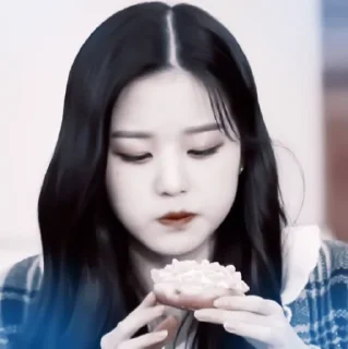🧄 emoji Wonyoung @fancamsfromfairies Telegram sticker 20 of 56