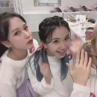 Sticker from michaeng @mymichaeng