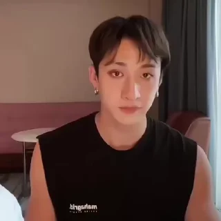 Sticker from [🖤] bangchan — moon.