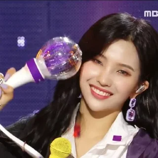 🌟 emoji Soyeon for bs @IloveeSoyeon🤍🕸 Telegram sticker 16 of 120