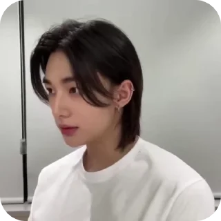 Sticker from hyunjin | nas1hwaw