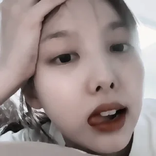 💍 emoji ⌕ ▸ nayeon ࣪ ‌fr.  @expressmoonst ᵎ ˖࣪ Telegram sticker 24 of 40