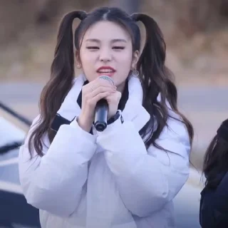 🩰 emoji my 'Yeji from you :: 🎟 Telegram sticker 2 of 50