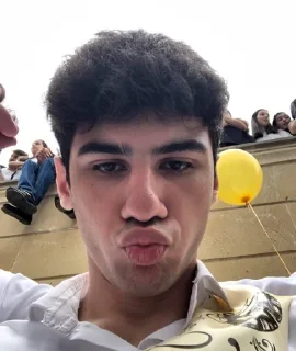 🤣 emoji Peysərlərin qənimindən xatirə☝️ Telegram sticker 6 of 104