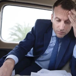 😵 emoji колл центр Telegram sticker 21 of 104