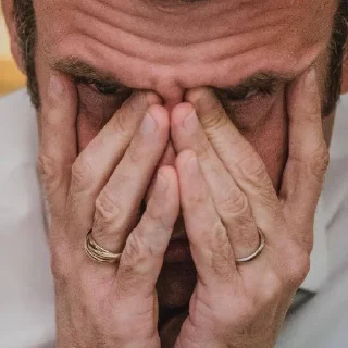 😓 emoji колл центр Telegram sticker 4 of 104