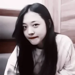 Sticker from 𦘒᎒ sulli 🫐 ‹‹ by @kioflix ››
