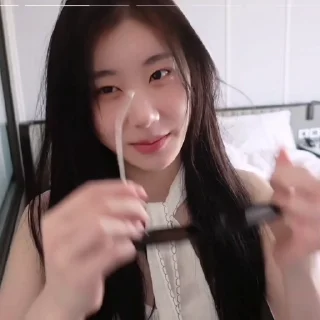 🍧 emoji chaeryeong @itzysticks Telegram sticker 21 of 55