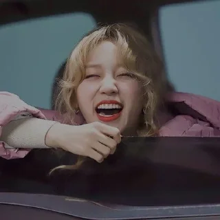 Sticker from Yuqi