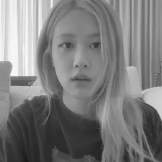 😭 emoji rosé | @sticksvs ➡️ @Ctikerubot Telegram sticker 9 of 39