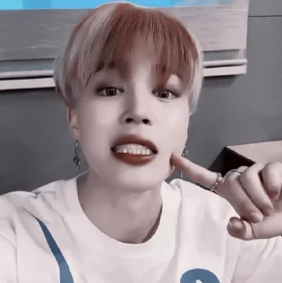 🀄 emoji jimin  https://t.me/help_adam1 Telegram sticker 1 of 32