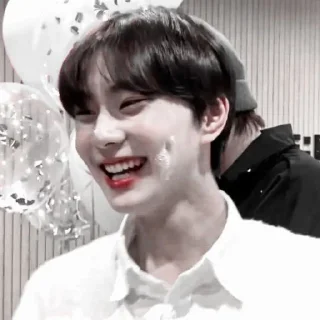 Sticker from jungwon by @lovestikerpacks