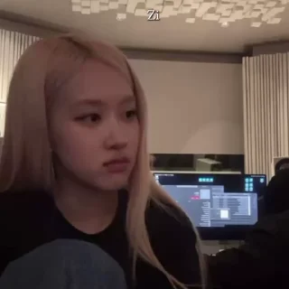 🤍 emoji 141124 rosie • @YSLmother Telegram sticker 15 of 45