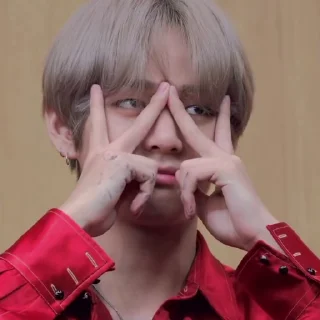 🌟 emoji taehyung × @crazyguychannel Telegram sticker 17 of 26