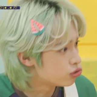 🤔 emoji gaon>you Telegram sticker 14 of 70