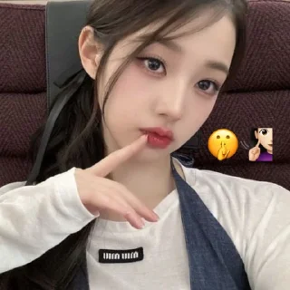 🎀 emoji wonyoung @nmhlp Telegram sticker 13 of 30