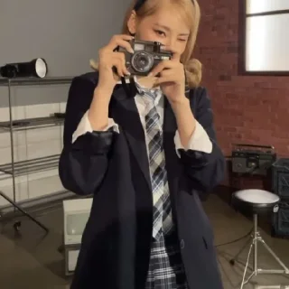 Sticker from Jinsoul @OMG_OMGoo