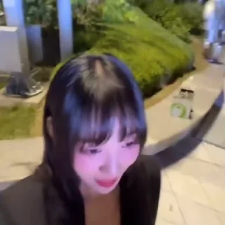 😘 emoji yves _@xewwqq Telegram sticker 6 of 50