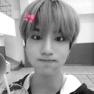 😈 emoji jisung ?!??! | @a4ch_ive by @offstikbot Telegram sticker 19 of 27